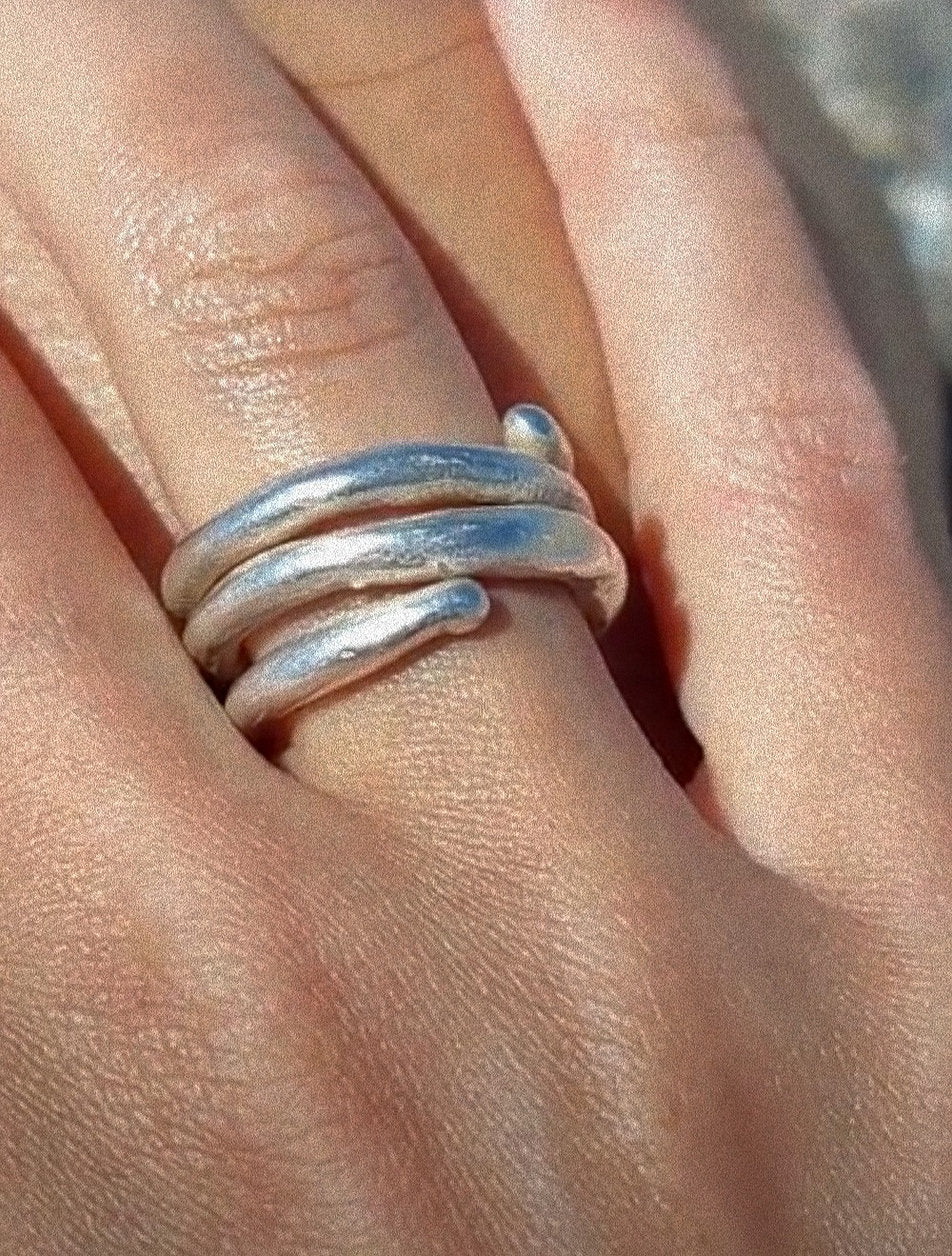 REMOLINO RING