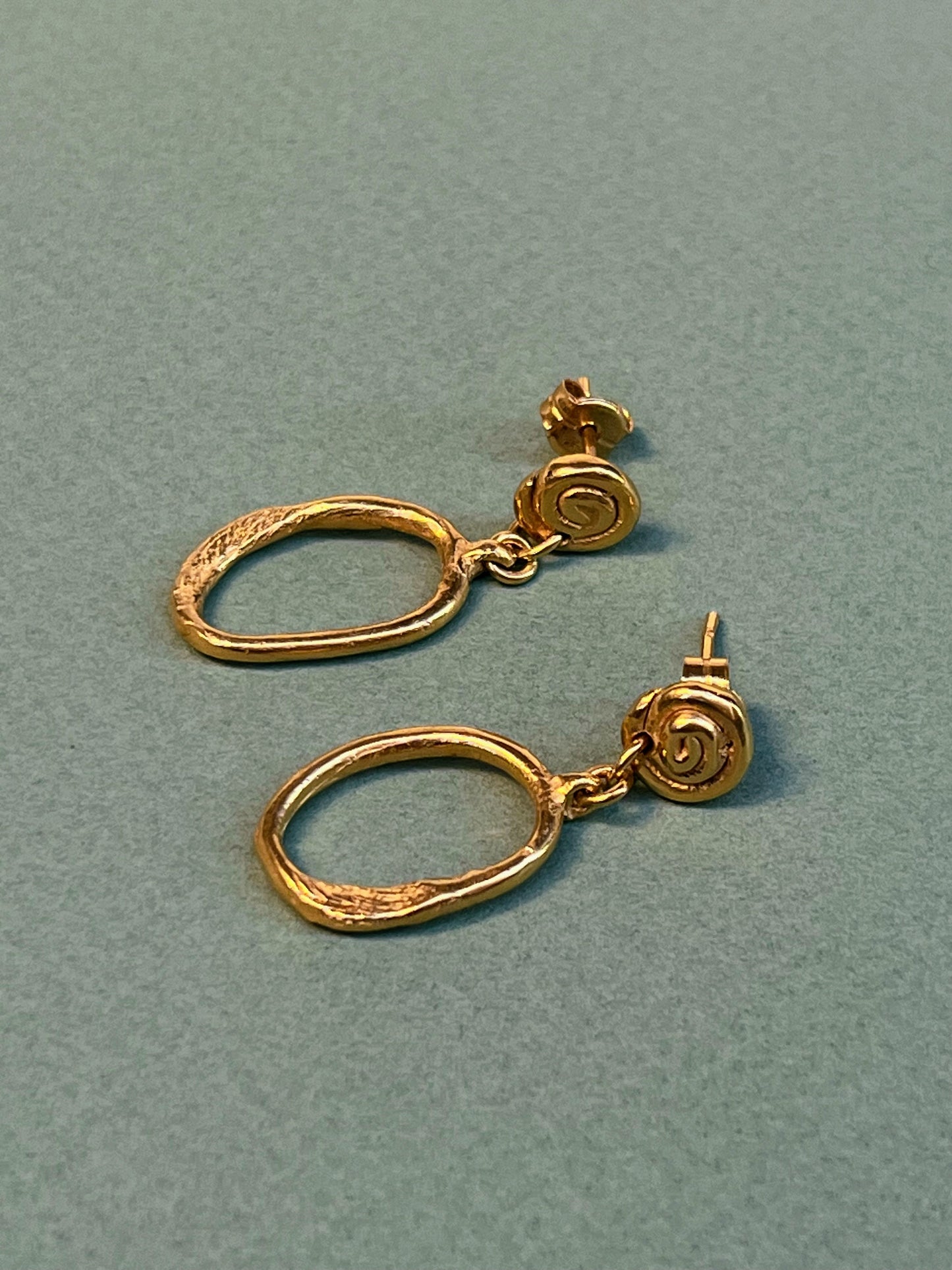 PENDIENTES ESPIRAL COLGANTES